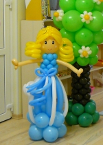 Кукла из шаров "Маленькая принцесса"